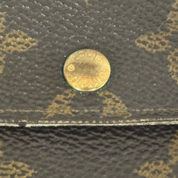 Louis Vuitton Brown Monogram Wallet - Picture 2 of 16
